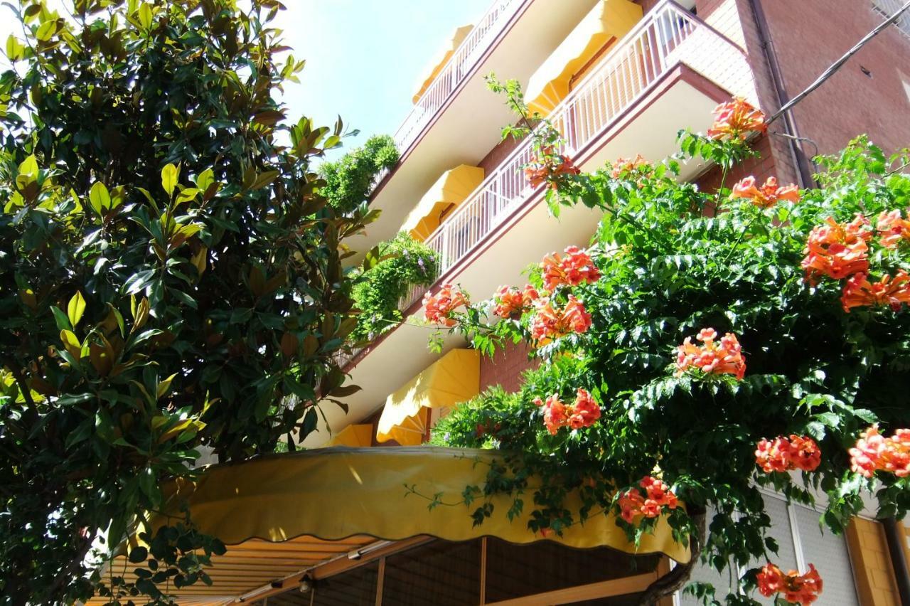 Albergo Villalma Rimini Exterior photo